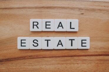 What Can I Do With a Real Estate License – Complete Guide for 2025